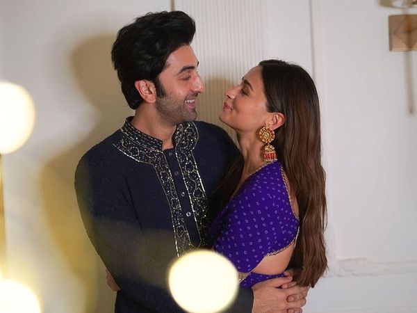 Alia Bhatt Shares Photo with Beau Ranbir Kapoor