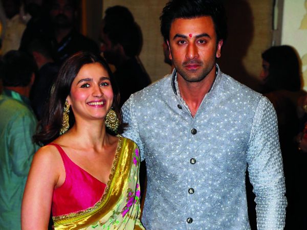 Ranbir and alia, ranbir and alia wedding, ranbir and alia relationship, ranbir and alia marriage, ranbir and alia news, ranbir and alia latest news, रणबीर और आलिया, रणबीर और आलिया की शादी, रणबीर और आलिया का रिलेशनशिप, रणबीर और आलिया की खबर, रणबीर और आलिया