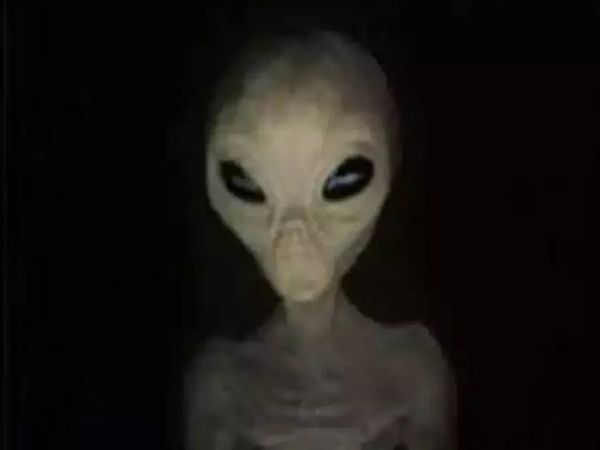 former Israeli space chief says Donald Trump knows that aliens exist