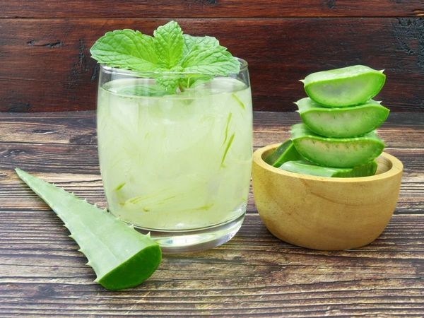 Benefits of Homemade Aloe Vera Juice, Benefits of Homemade Aloe Vera Juice for Health, Benefits of Aloe Vera Juice for Health, Benefits of Aloe Vera juice in hindi, Aloe Vera Juice Benefits, एलोवेरा जूस के फायदे, एलोवेरा जूस के लाभ, एलोवेरा जूस के स्वास्थ