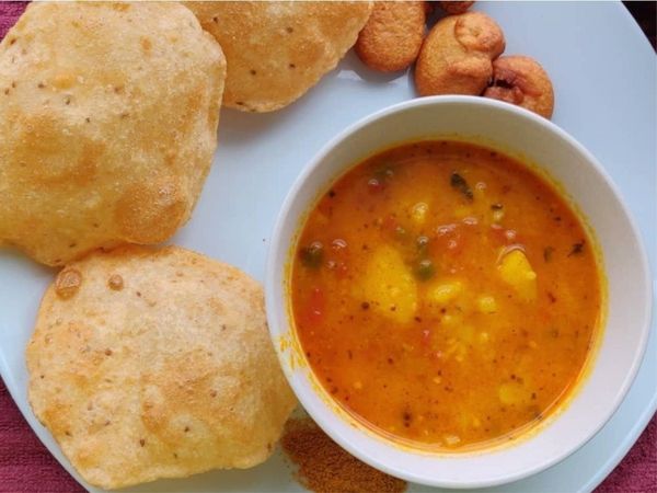 Bhandarewale Aloo ki Sabzi