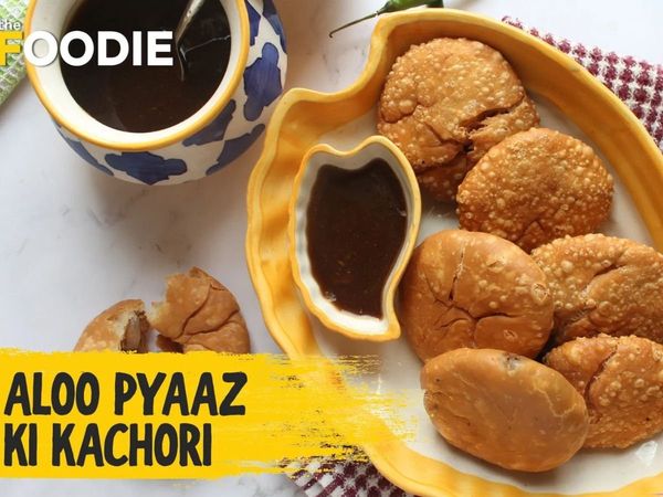 Aloo Pyaz ki Kachori recipe in hindi video winter special indian snacks breakfast food