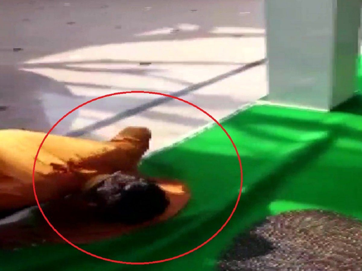 सोशल मीडिया पर की 'द कश्मीर फाइल्स' की आलोचना, कमेंट्स में देवताओं पर की टिप्पणी, लोगों ने नाक रगड़वाई