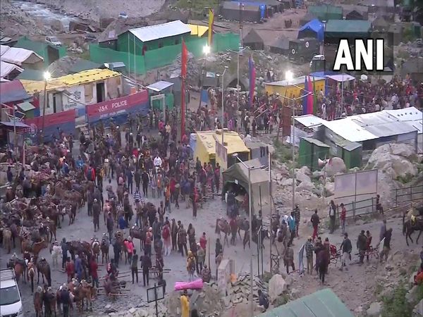 Amarnath Yatra commences from today pilgrims hailed Bam Bam Bhole slogans in Pahalgam