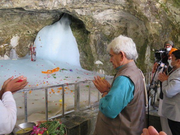 बाबा बर्फानी की पूजा कीजिए अब ऑनलाइन, हवन और प्रसाद समेत कई सेवाओं का शुभारंभ
