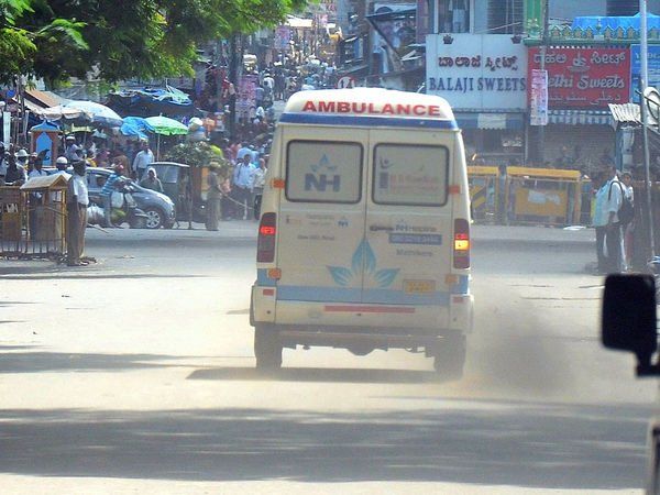 Neither ambulance received nor treatment, 60-year-old patient dies on two-wheeler in Indore