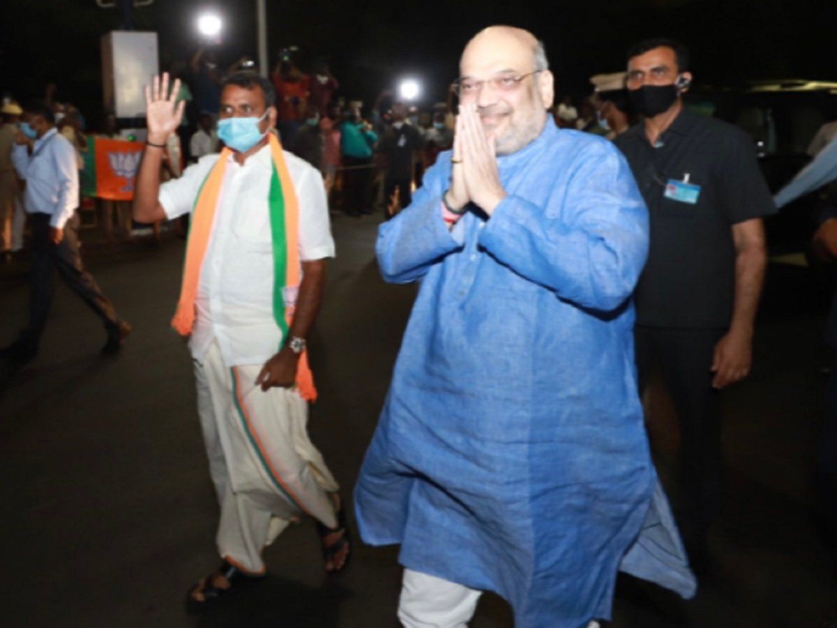गृह मंत्री अमित शाह ने लगवाया कोविड-19 का टीका, पिछले साल हुए थे कोरोना से पीड़ित