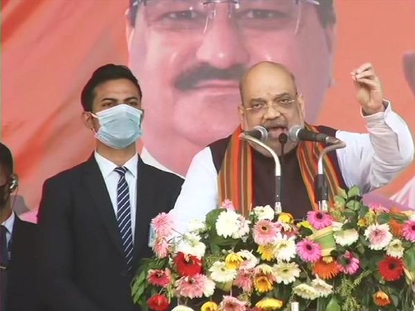 'दीदी' को शाह की चुनौती, मंच से लगे 'जय श्रीराम' के नारे