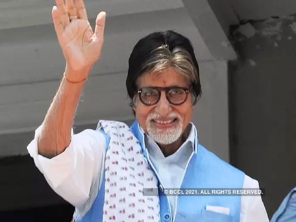 क्‍या आपने नोटिस किया? अमिताभ बच्‍चन की आवाज नहीं, फोन पर अब सुनाई दे रही वैक्‍सीन आधारित नई कॉलर ट्यून