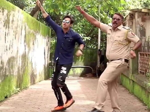 Amol Yashwant Kamble, Mumbai Police, Amol Yashwant Kamble's video viral, Amol Yashwant Kamble dance, trending