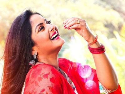 Anjana Singh Photo Anjana Singh Photo