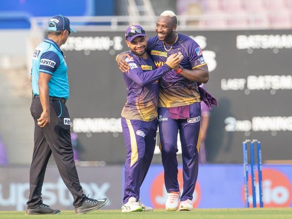 Andre Russell takes 4 wickets in 20th over