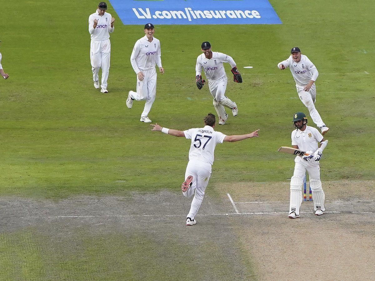 ENG vs SA: इंग्लैंड ने दक्षिण अफ्रीका को दूसरे टेस्ट में दी करारी मात, सीरीज में हिसाब किया बराबर