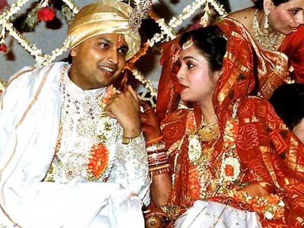 Anil ambani with wife Tina Ambani