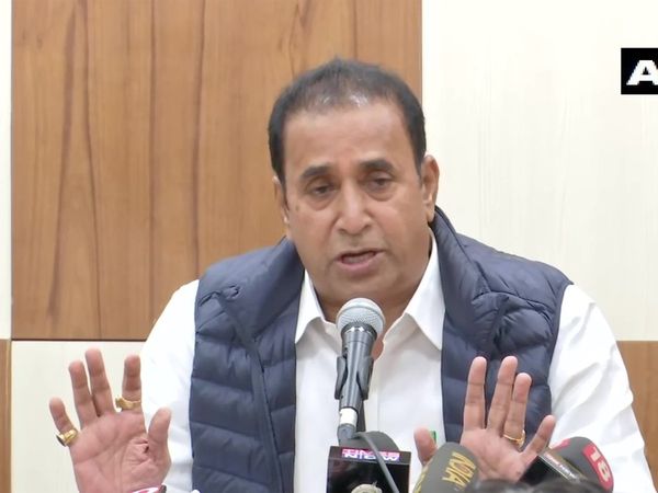 Param Bir Singh mastermind of Antilia bomb plot, Anil Deshmukh to ED