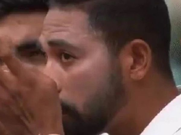 mohammed siraj gets emotional after national anthem