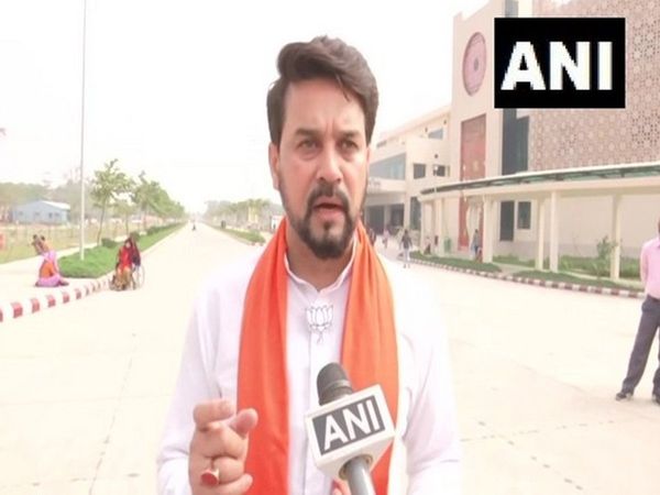  Samajwadi Party stole taps, how will they provide food? Anurag Thakur asks Akhilesh Yadav 