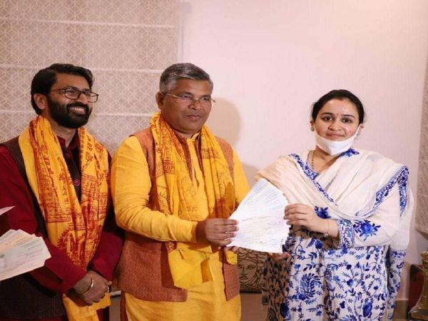 Mulayam Singh Yadav's daughter-in-law Aparna Yadav donated Rs 11.11 lakh for the Ram temple