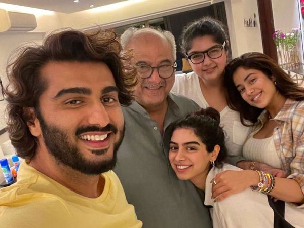 Arjun Kapoor with his Family