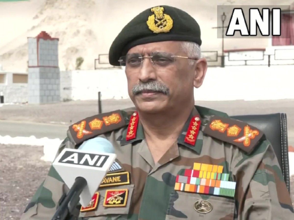भारत-चीन सीमा विवाद: आर्मी चीफ ने कहा- 6 महीनों से स्थिति सामान्य, बातचीत से निकलेगा हल, चीनियों की तैनाती पर चिंता भी जताई