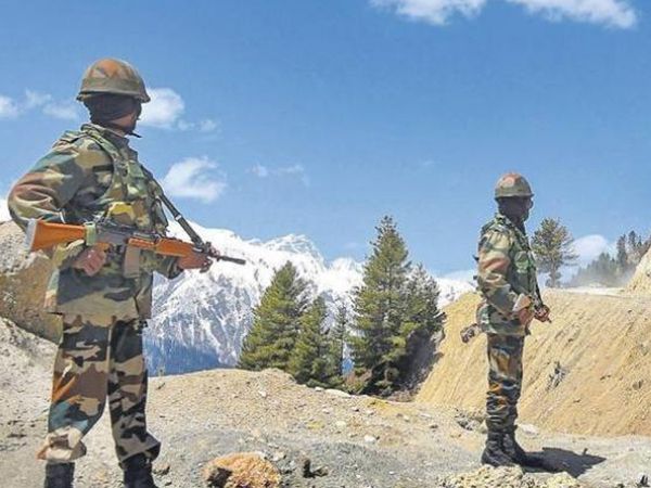 Amid tension with China India Army stocks up ration for winter in Ladakh 