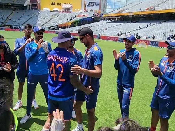 Arshdeep Singh and Umran Malik get ODI debut caps
