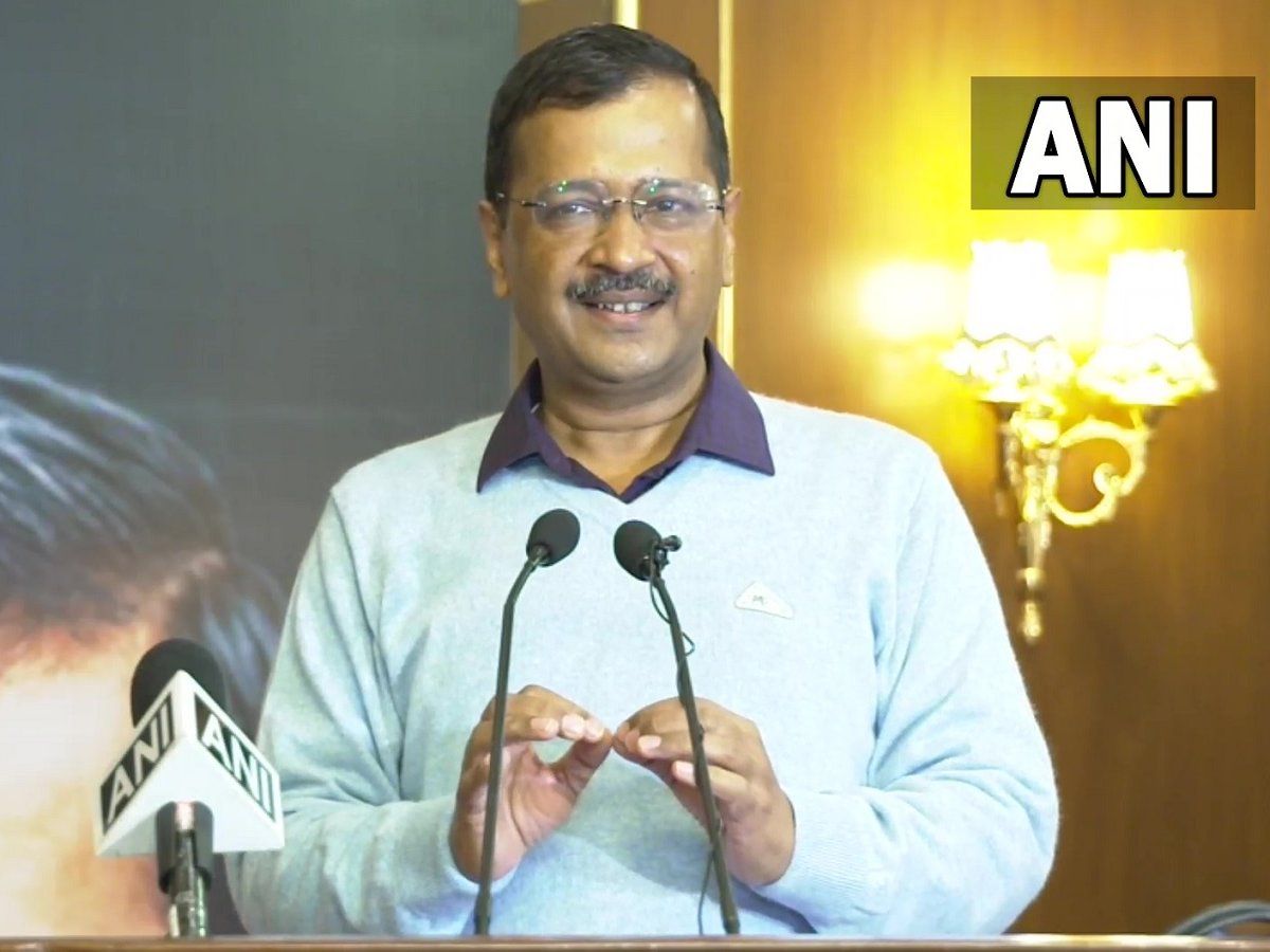 जालंधर पहुंचे अरविंद केजरीवाल, धर्मांतरण कानून पर सियासी बवाल के बीच दिया बड़ा बयान
