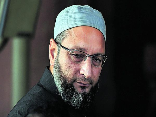 Asaduddin Owaisi: कोरोना कहर के बीच असदु्ुद्दीन ओवैसी ने साधा निशाना,चेतावनी के बाद भी केंद्र सरकार सोई हुई थी