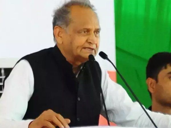 Gehlot on Sachin Pilot: सीएम गहलोत सचिन पायलट को लेकर बोले-'हमारे जो दोस्त चले गए थे वो अब वापस आ गए हैं'