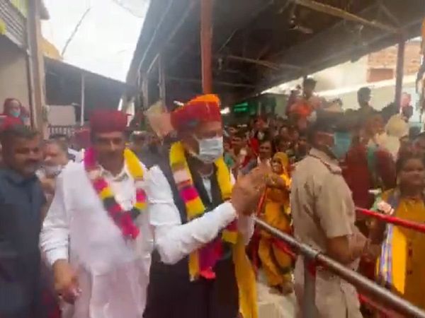 Modi modi chants, ashok gehlot, rajasthan