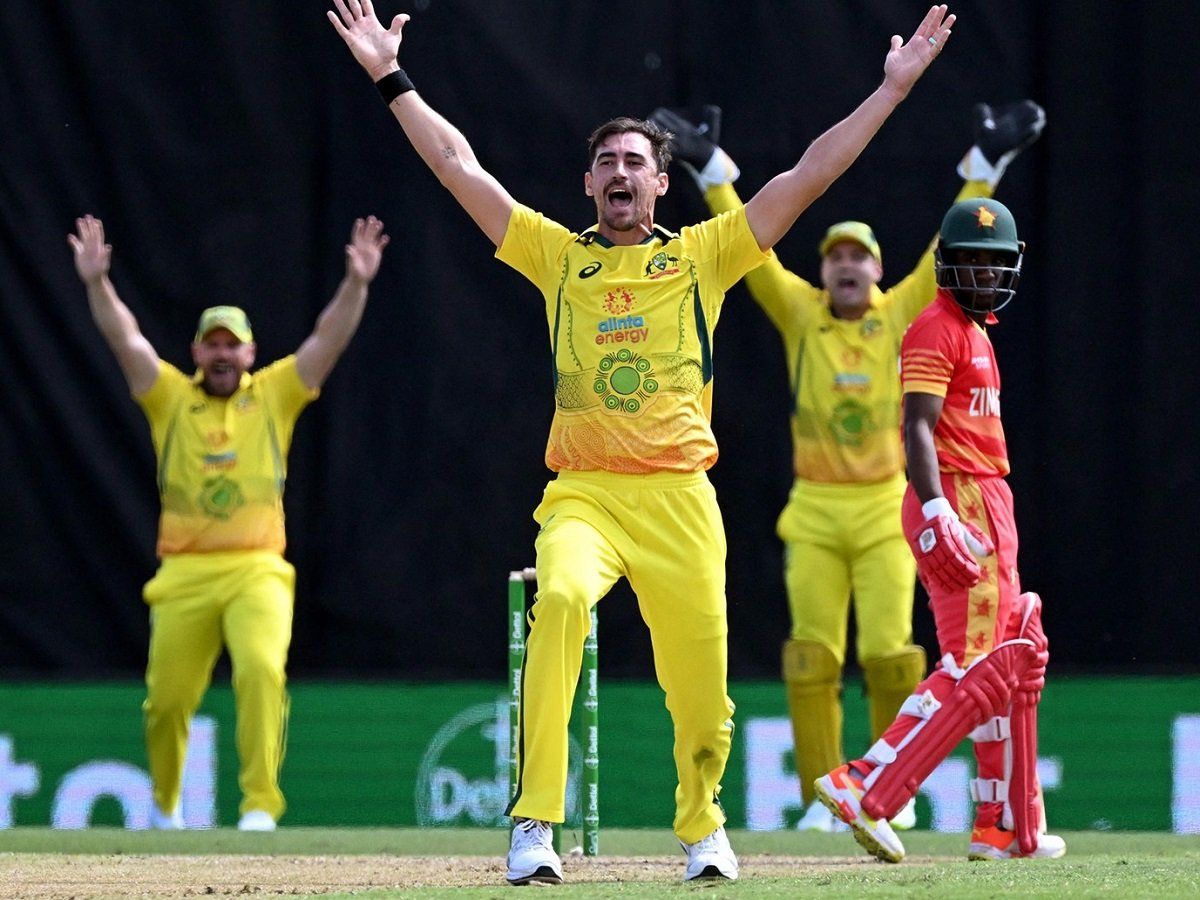AUS vs ZIM: मिशेल स्टार्क की शानदार गेंदबाजी, दूसरे वनडे में ऑस्ट्रेलिया ने जिंबाब्वे को 8 विकेट से रौंदा