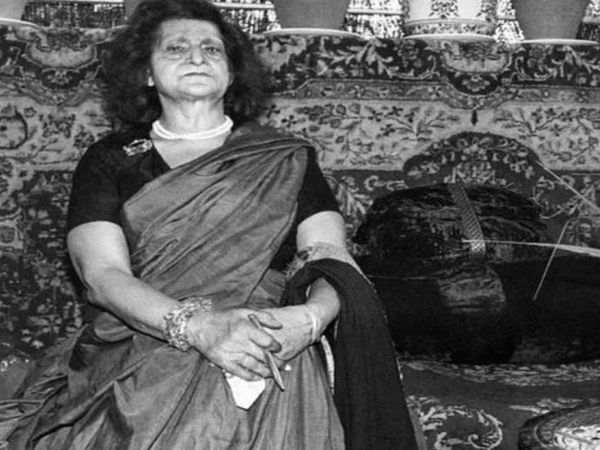 Princes Of Awadh Begum wilayat spent nine years in delhi railway station waiting room know about shocking truth 