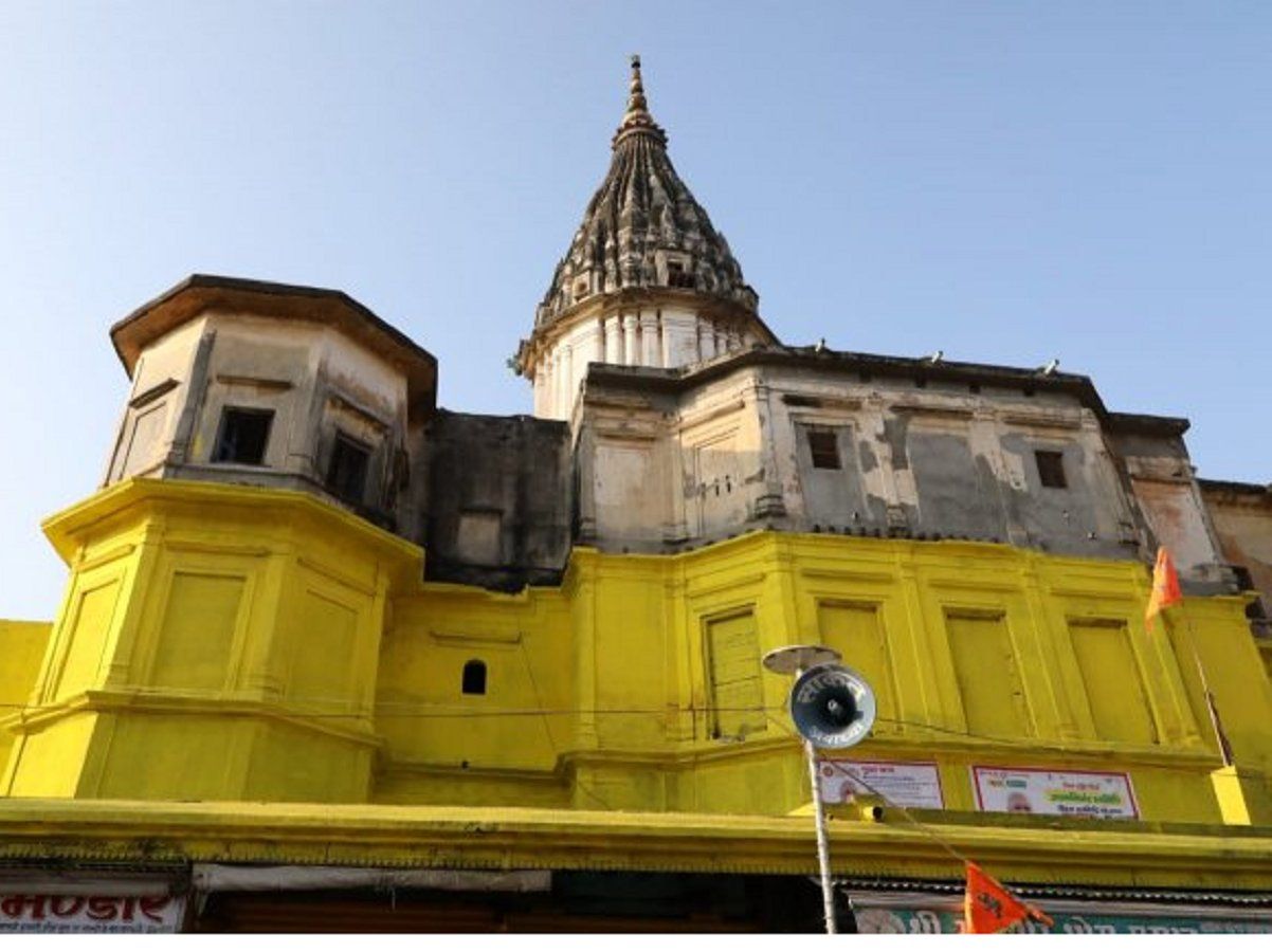 पीले रंग से सजी है प्रभु राम की नगरी अयोध्या, जानिए इसके पीछे की खास वजह