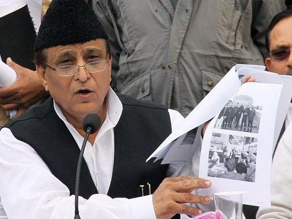 आजम खान से सीतापुर जेल में मिलने पहुंचे रविदास मेहरोत्रा, कहा- जेल में हो सकती है उनकी 'हत्या'