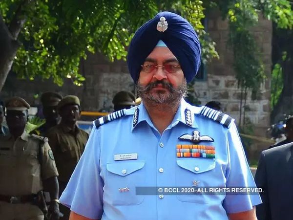 राफेल से मजबूत होगी आकाश में भारत की ताकत, नहीं चाहता था यह बोफोर्स के रास्ते पर जाए : बीएस धनोआ