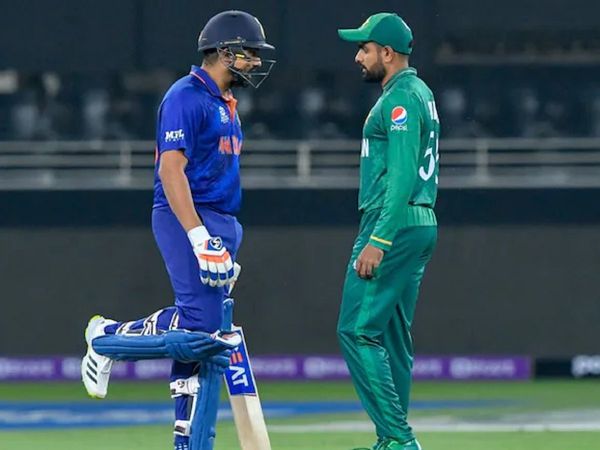 rohi tsharma and babar azam