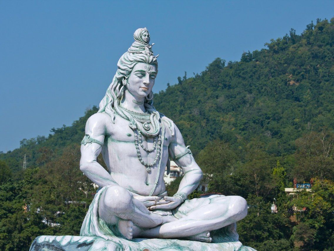महाशिवरात्रि पर करें इन महाशक्तिशाली शिव-मंत्रों का जाप, घर में होगा सुख-समृद्धि का वास