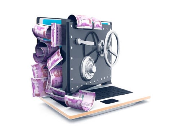 know How safe is gold kept in bank locker