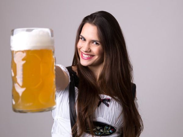 'आपके लिए दूध से ज्यादा स्वास्थ्यवर्धक है बीयर'