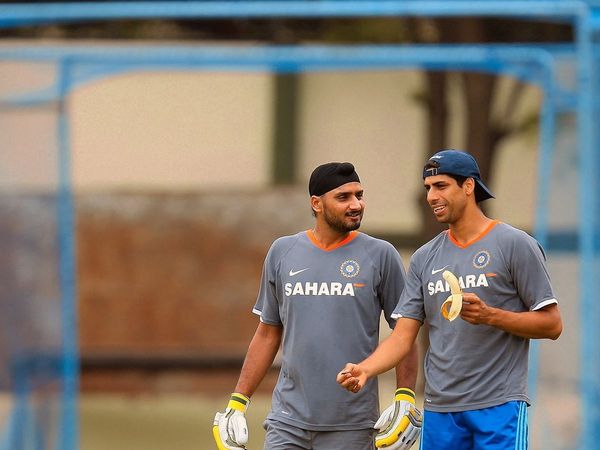 ashish nehra and harbhajan singh