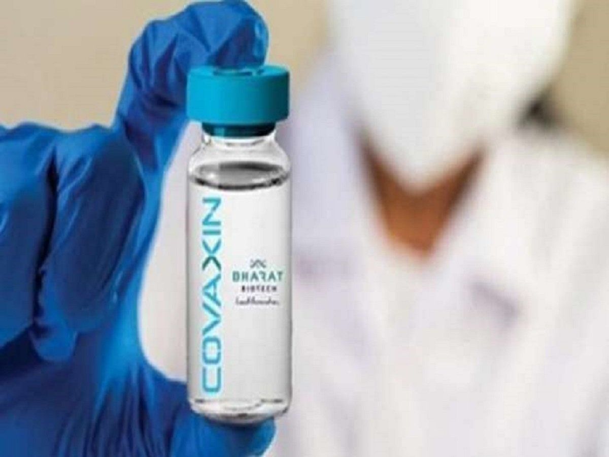 Breakthrough Infection: क्या होता है ब्रेकथ्रू इंफेक्शन, क्यों डबल डोज के बाद भी मास्क जरूरी