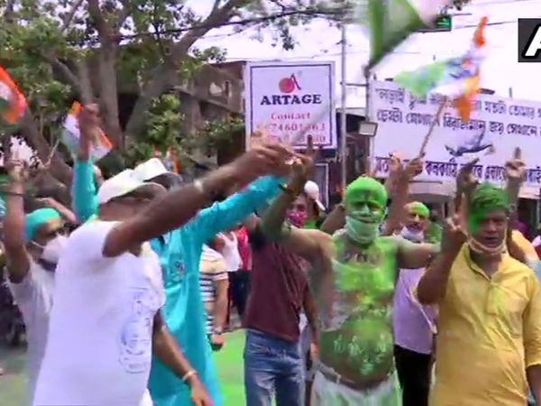 Social distancing video