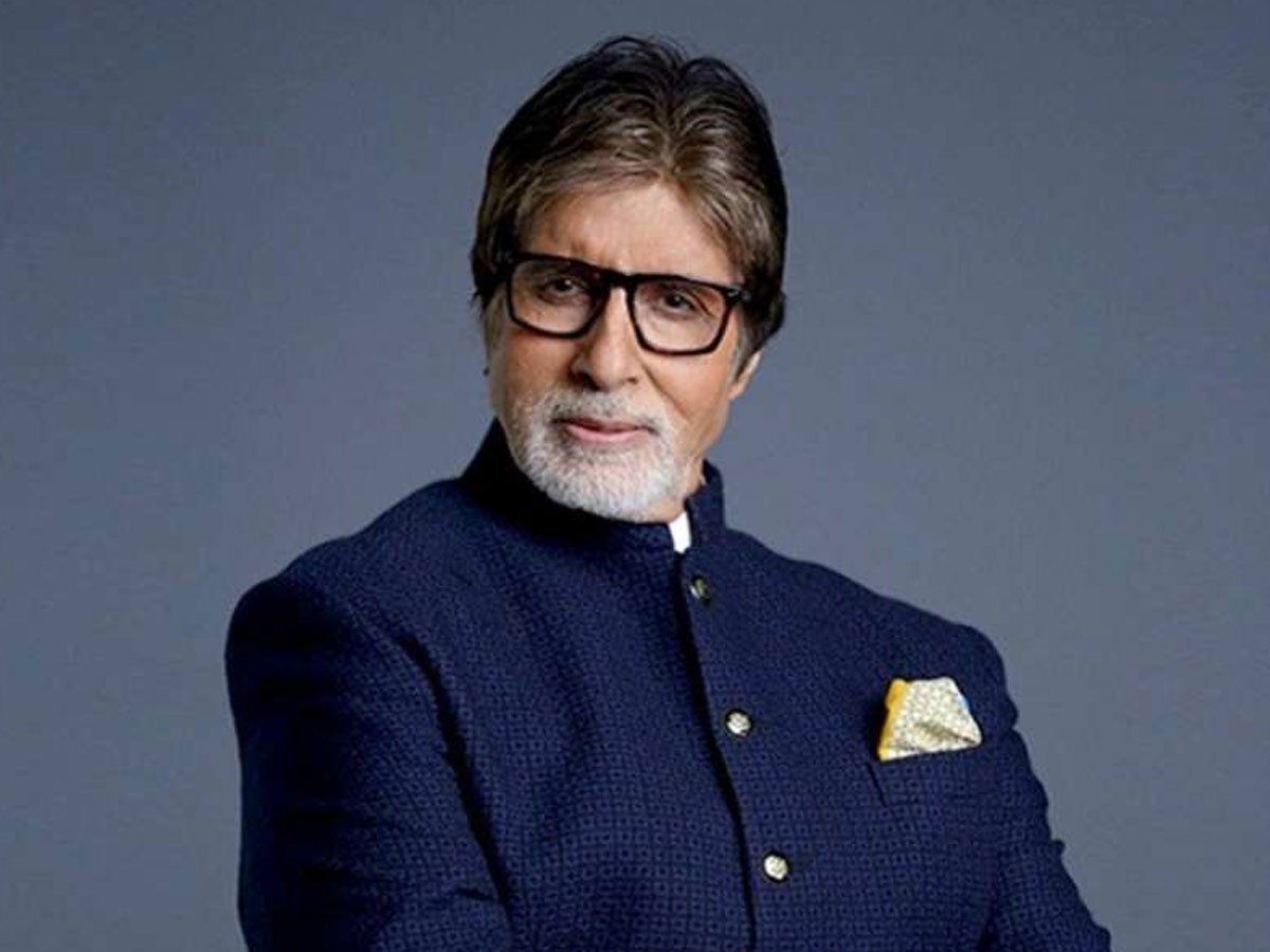 अमिताभ बच्चन को यूजर ने कहा 'बुड्ढा', बिग बी ने दिया ऐसा जवाब की फैंस कर रहे तारीफ