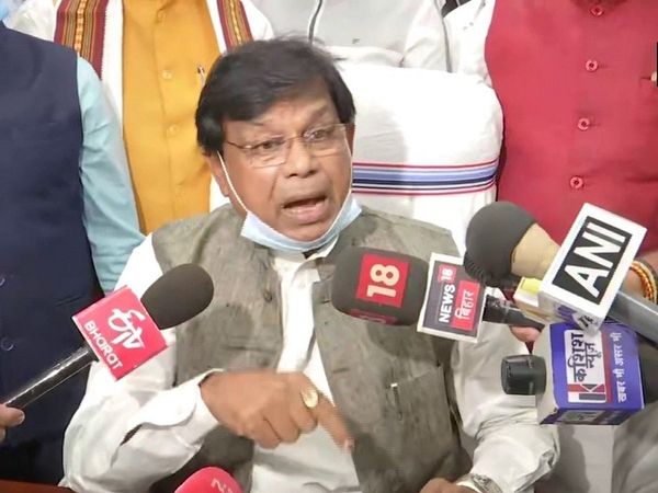 बिहार के शिक्षा मंत्री ने भ्रष्‍टाचार के आरोपों पर दी सफाई