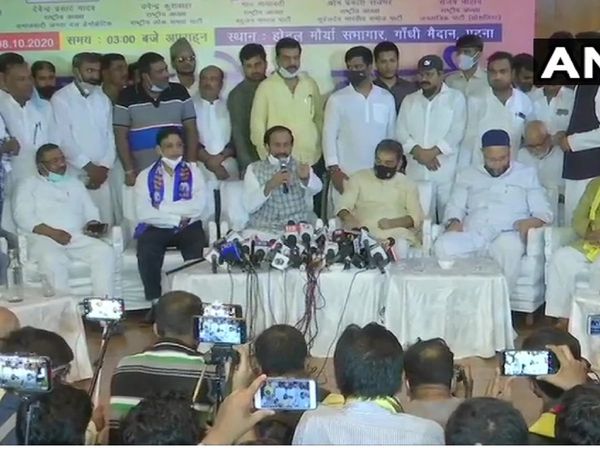 बिहार में तीन गठबंधनों के बीच मुकाबला, किसके दावे में कितना दम