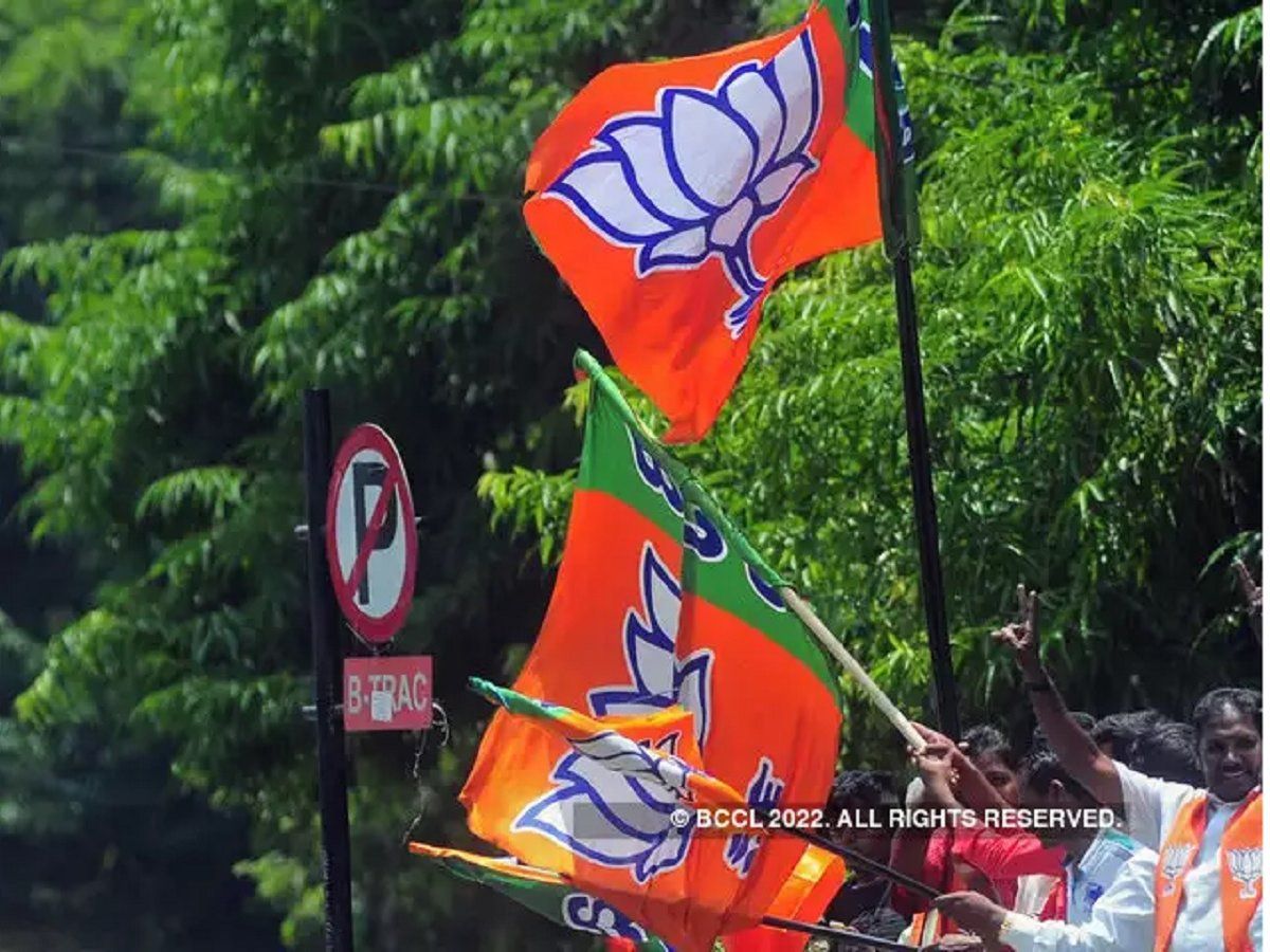 Uttarakhand BJP Candidates List 2022: BJP ने जारी की 59 प्रत्याशियों की पहली लिस्ट, जानिये कहां से चुनाव लड़ेंगे CM पुष्कर सिंह धामी
