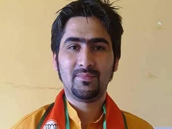 10 cops arrested after militants gun down BJP leader Waseem Bari