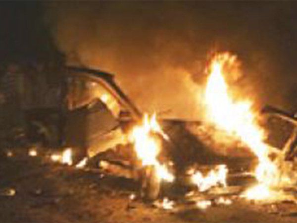 उत्तर प्रदेश के शामली में पटाखा फैक्ट्री में जबर्दस्त विस्फोट से हिला इलाका, 5 की मौत