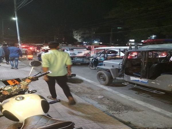 Changed traffic system of boring canal road