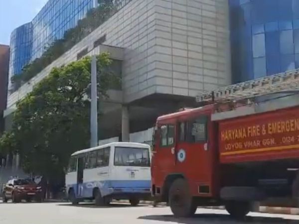 bomb in five star hotel